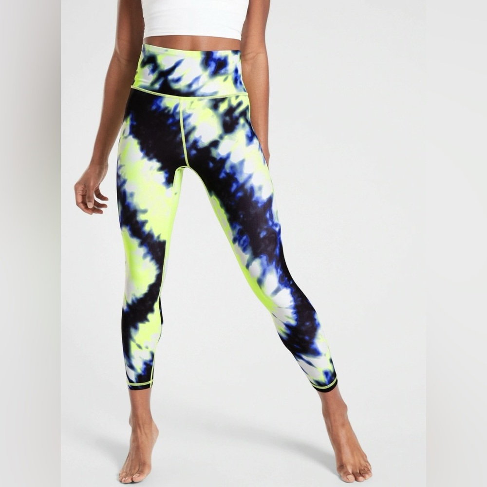 Athleta‎ Tie Dye 7/8 Elation Cropped Leggings Womens Blue Yellow Neon Size 1X